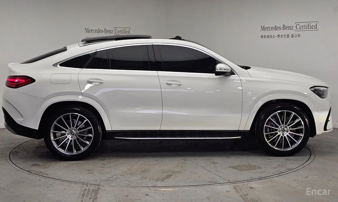 Фото 11 - Mercedes-Benz GLE-Class