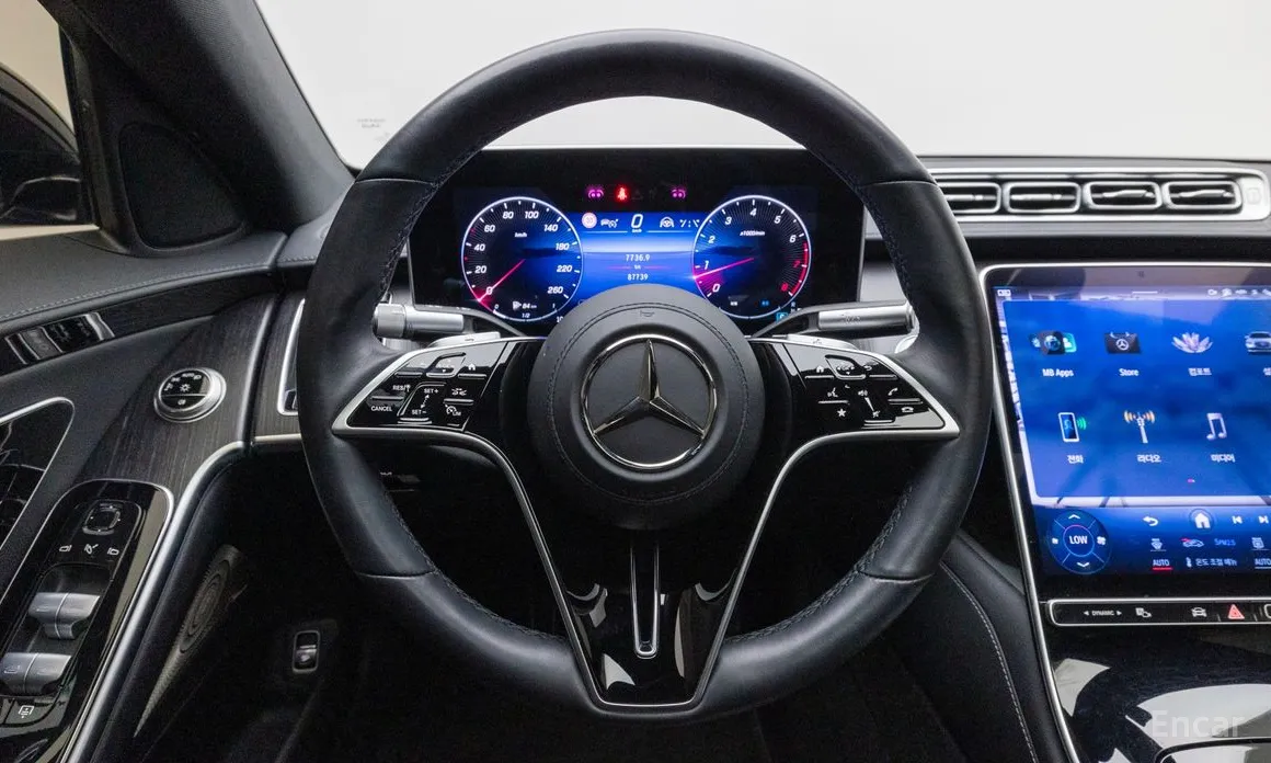 Фото 20 - Mercedes-Benz S-Class