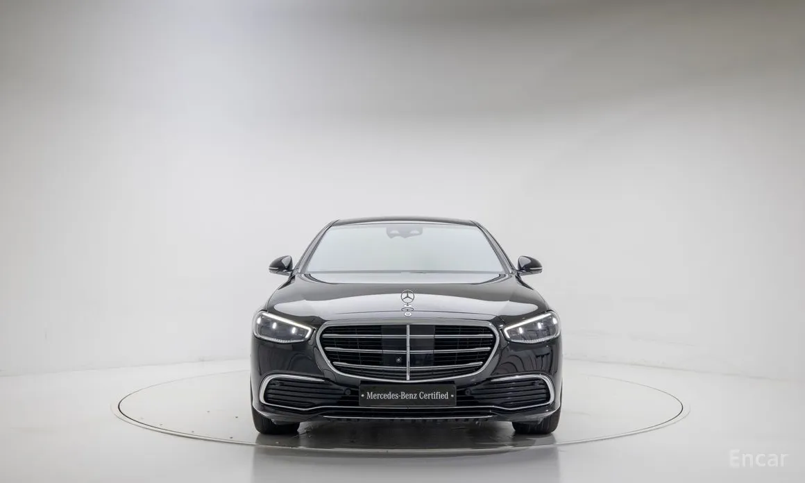 Фото 3 - Mercedes-Benz S-Class