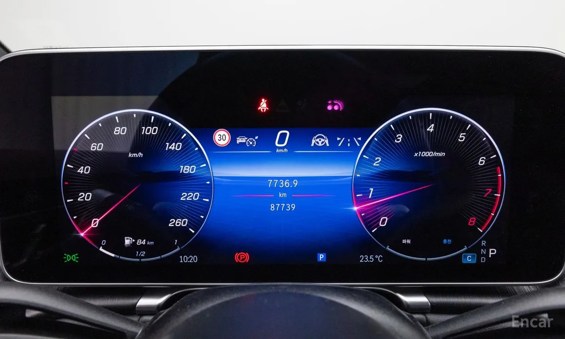 Фото 8 - Mercedes-Benz S-Class