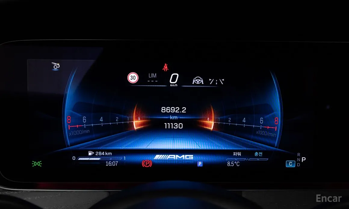 Фото 8 - Mercedes-Benz AMG GT