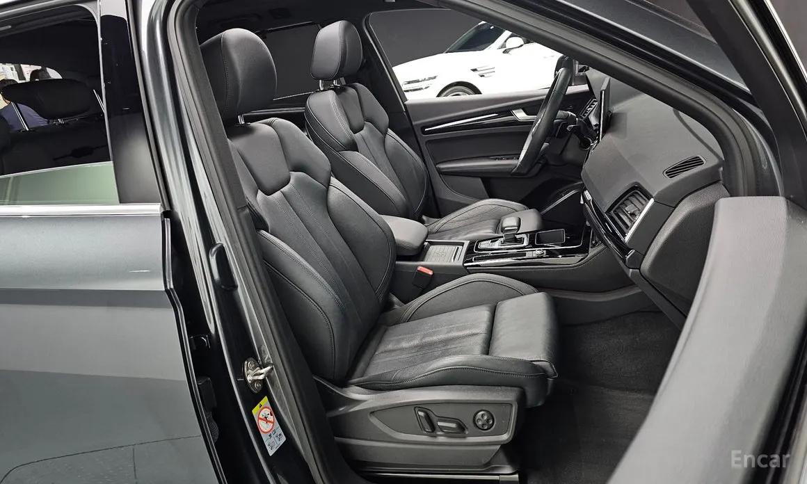 Фото 10 - Audi Q5