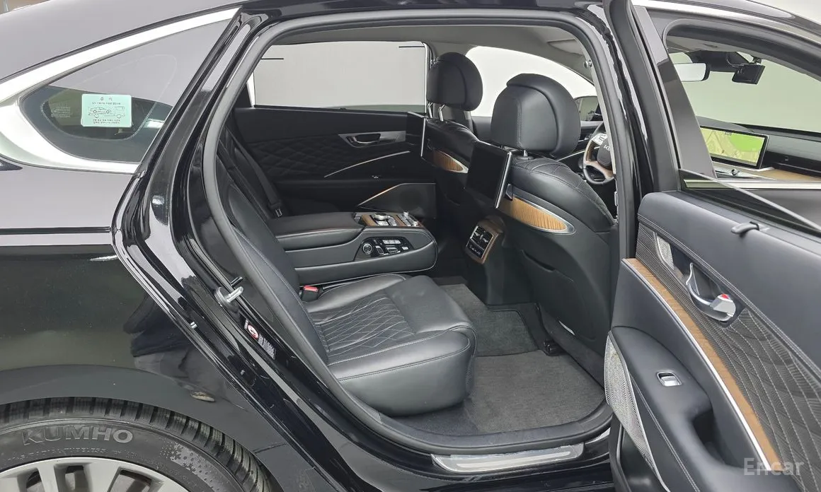 Фото 12 - Kia K9