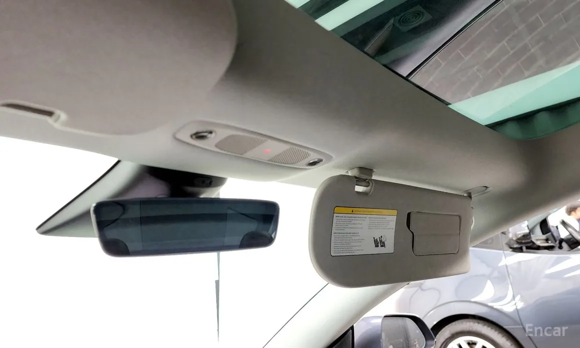 Фото 17 - Tesla Model 3