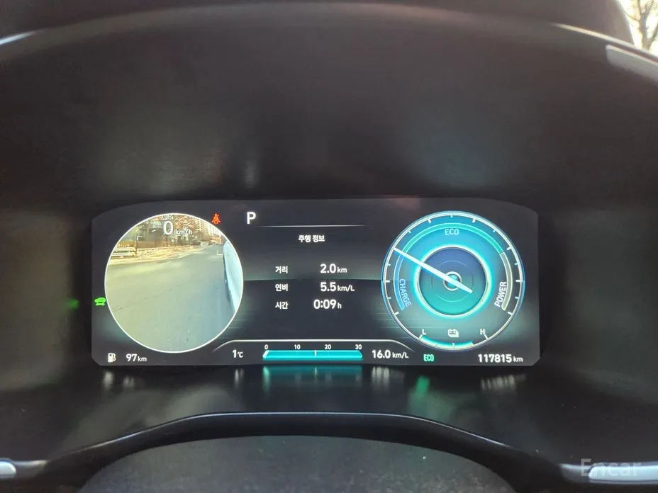 Фото 11 - Hyundai Santa Fe