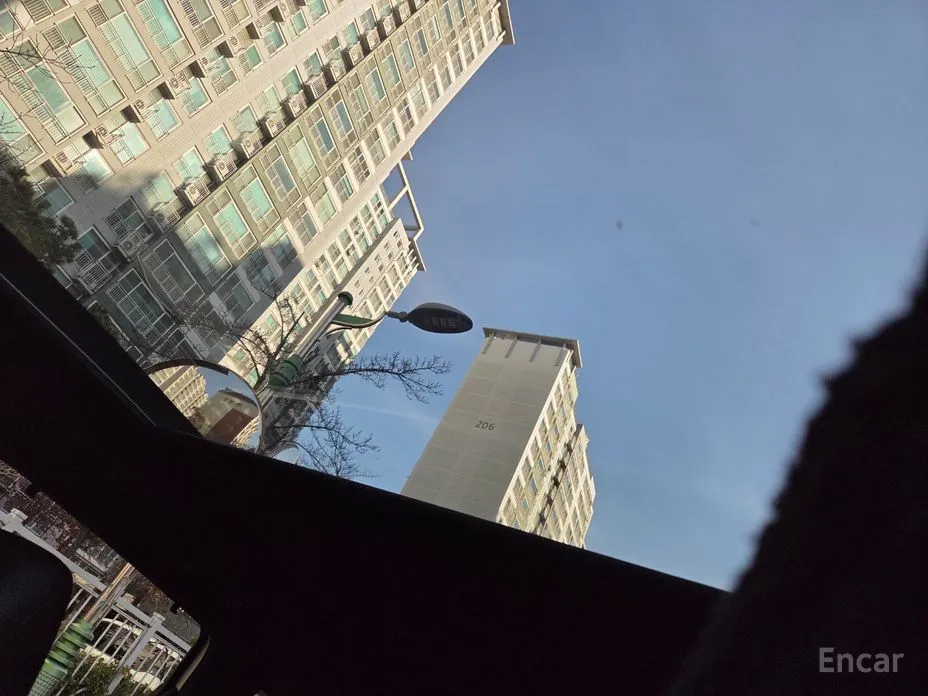 Фото 17 - Hyundai Santa Fe