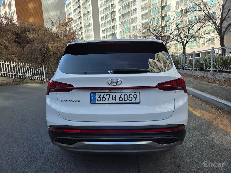 Фото 4 - Hyundai Santa Fe