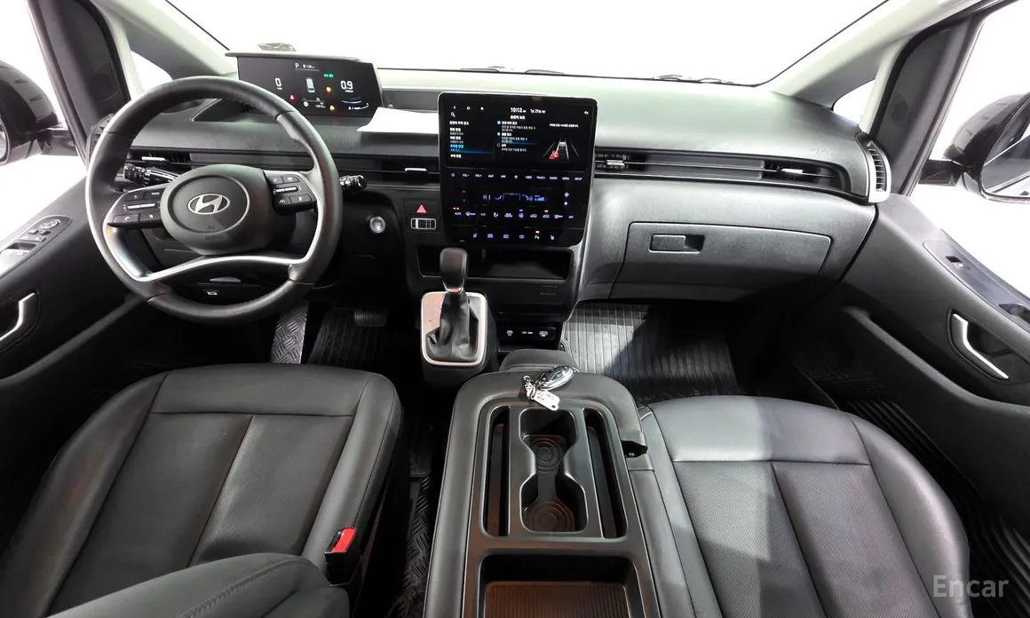 Фото 7 - Hyundai Staria