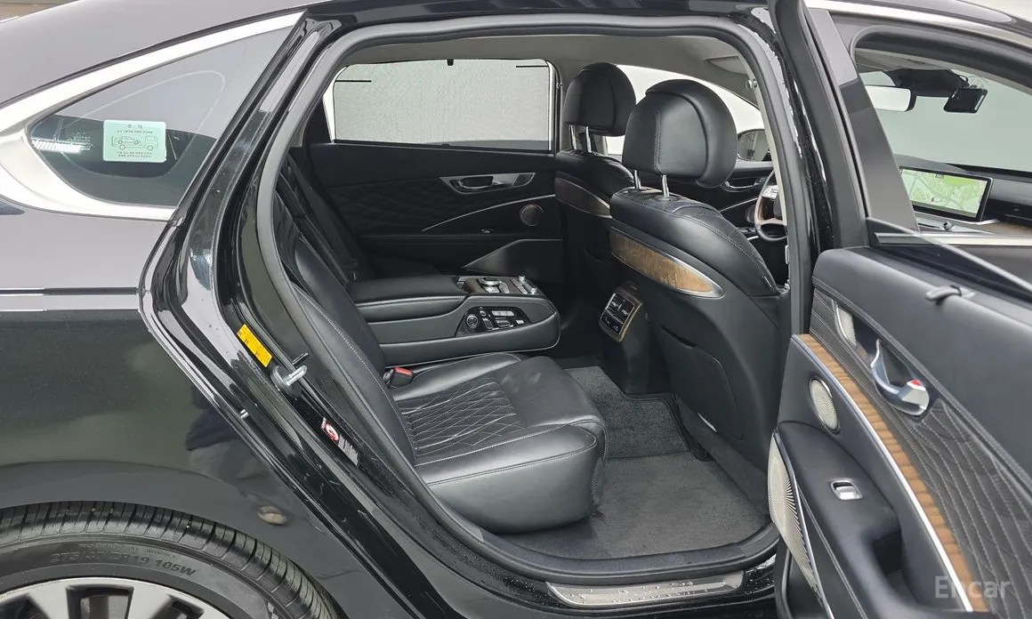 Фото 12 - Kia K9