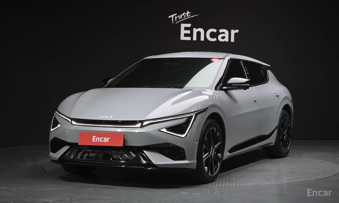 Фото 1 - Kia EV6