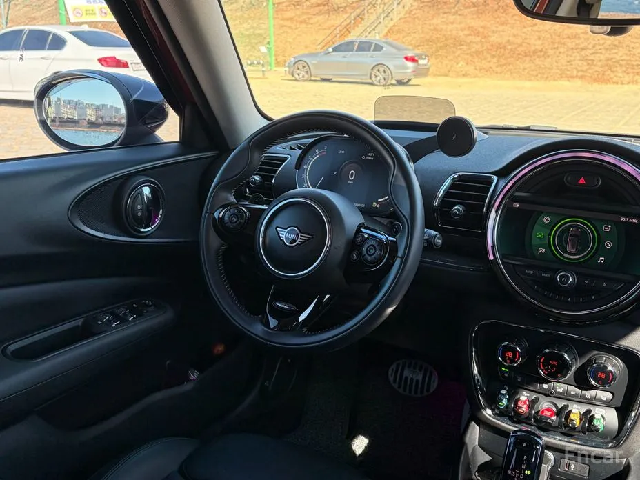 Фото 8 - Mini Clubman