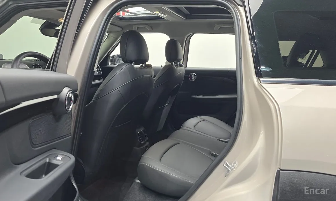 Фото 12 - Mini Countryman