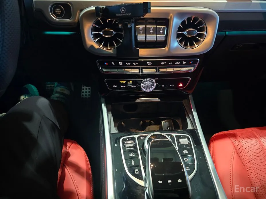 Фото 11 - Mercedes-Benz G-Class