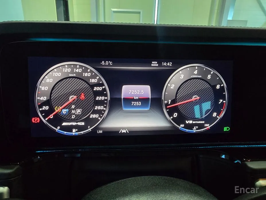 Фото 5 - Mercedes-Benz G-Class