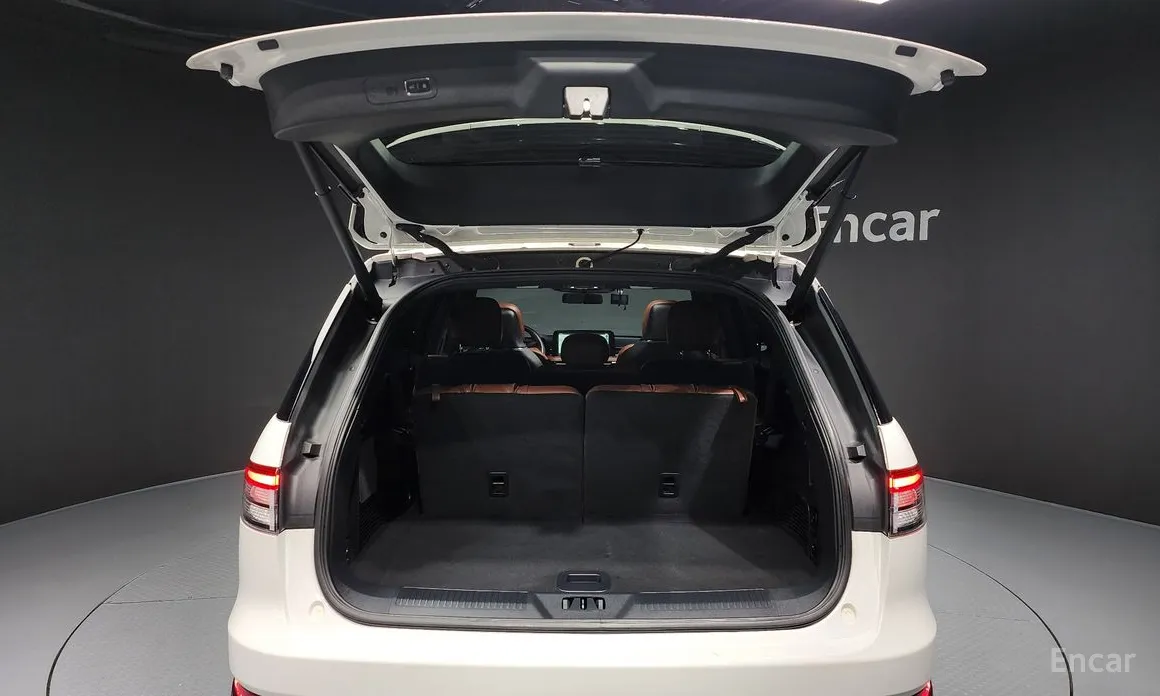 Фото 20 - Lincoln Aviator