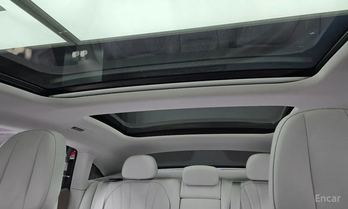 Фото 18 - Mercedes-Benz EQE