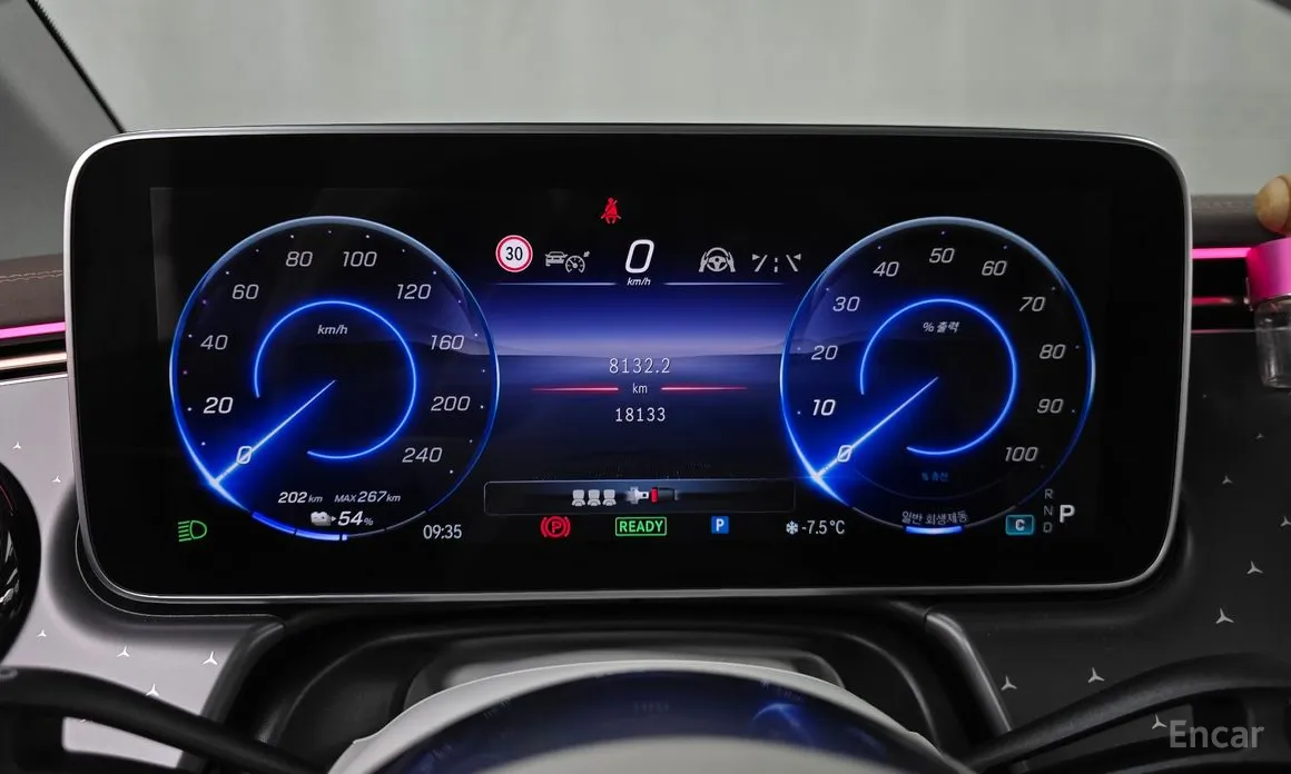 Фото 8 - Mercedes-Benz EQE