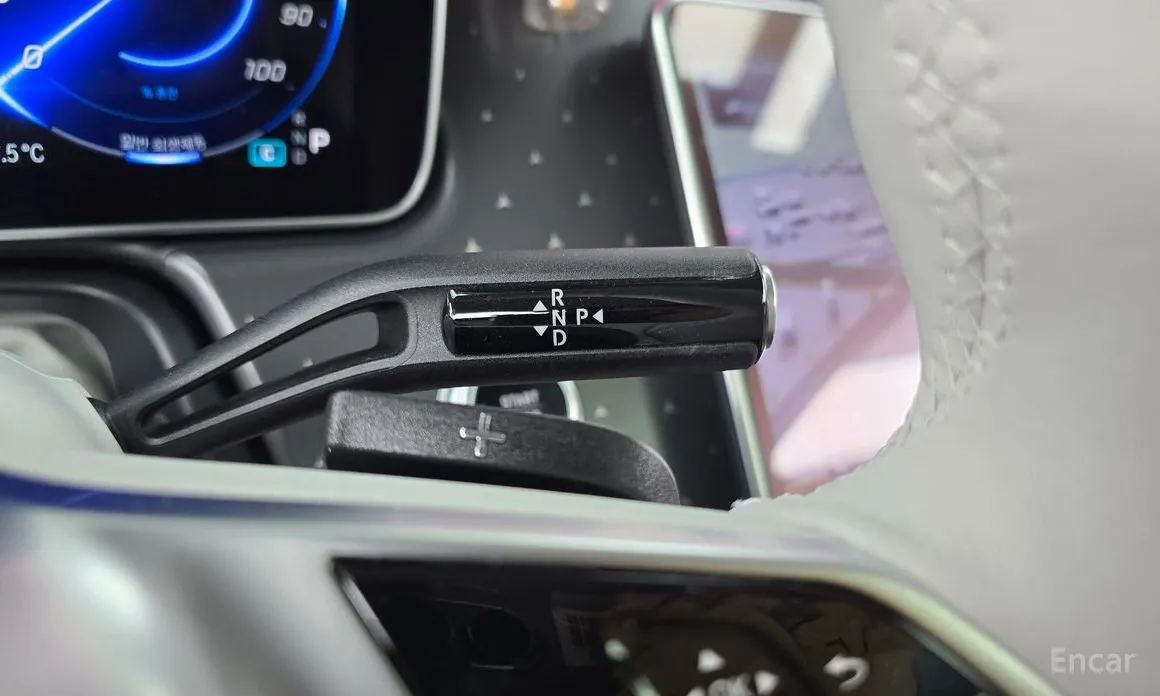 Фото 9 - Mercedes-Benz EQE