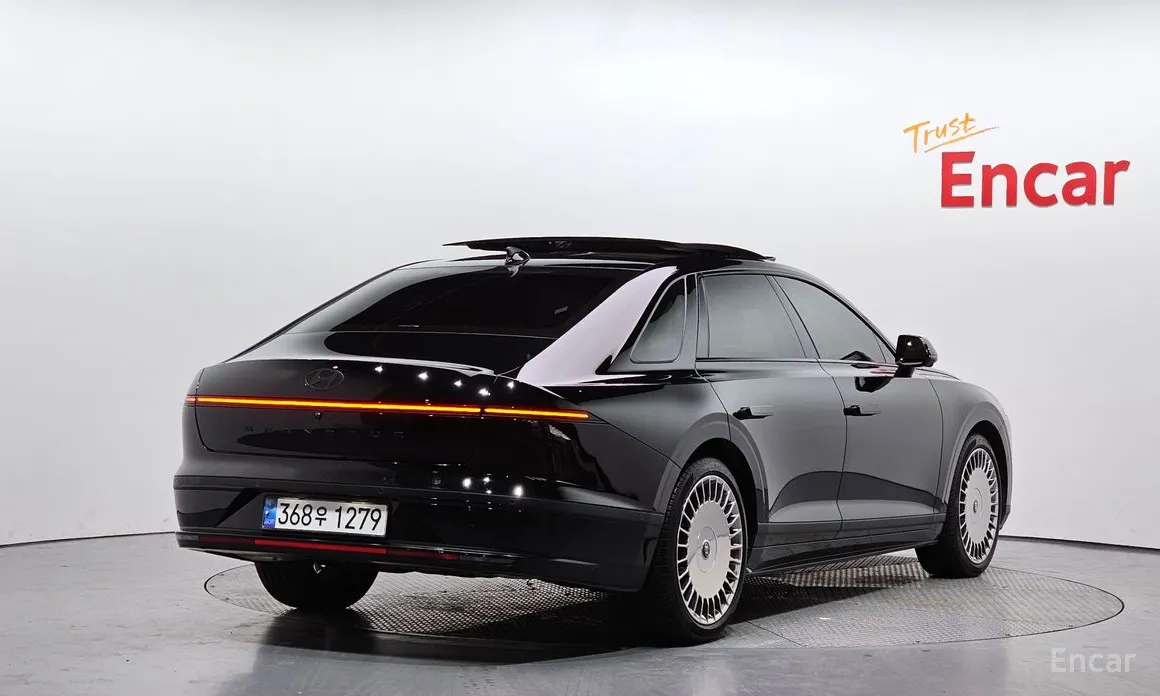 Фото 2 - Hyundai Grandeur