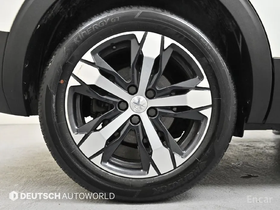 Фото 5 - Peugeot 5008