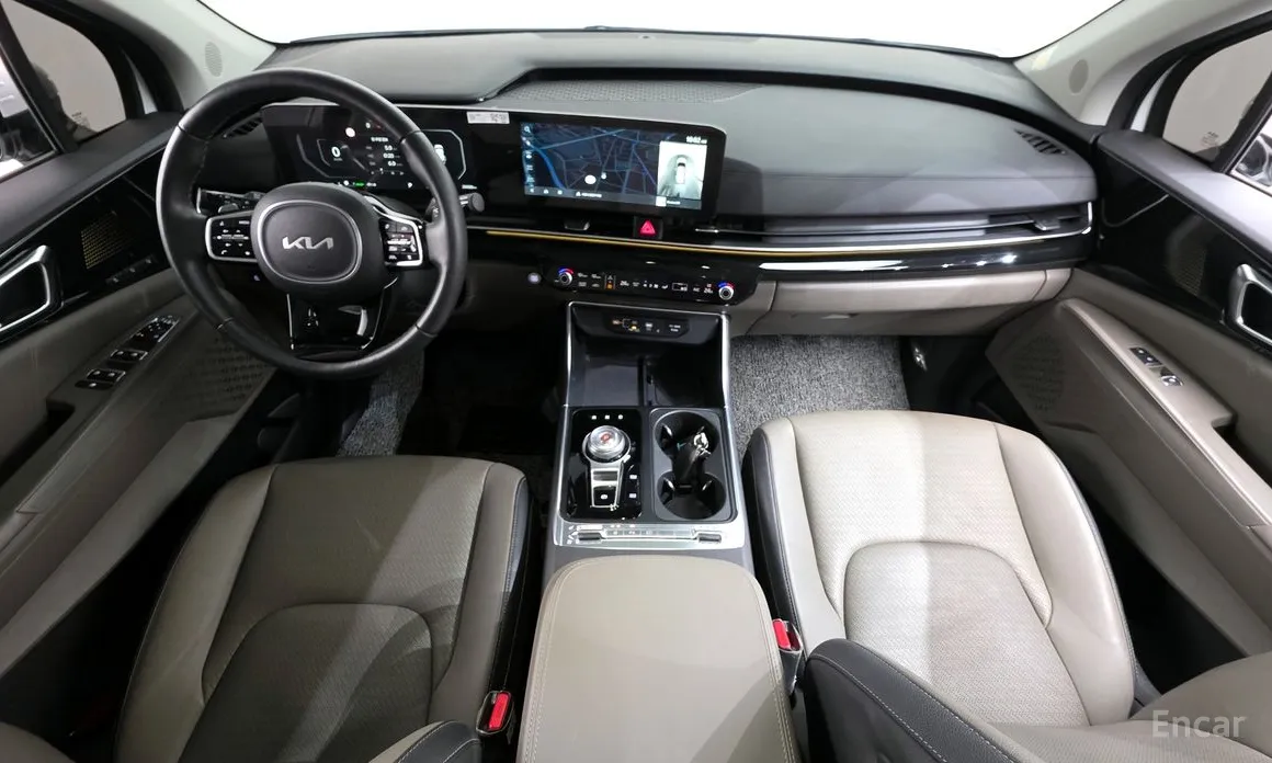 Фото 7 - Kia Carnival