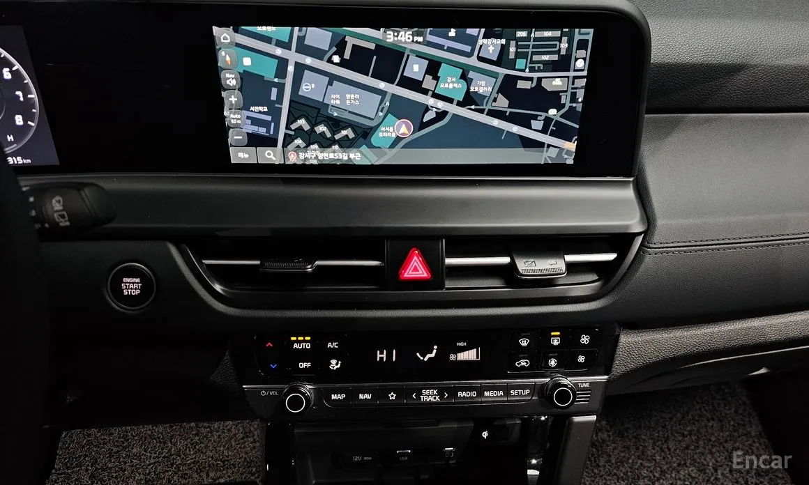 Фото 14 - Kia Seltos