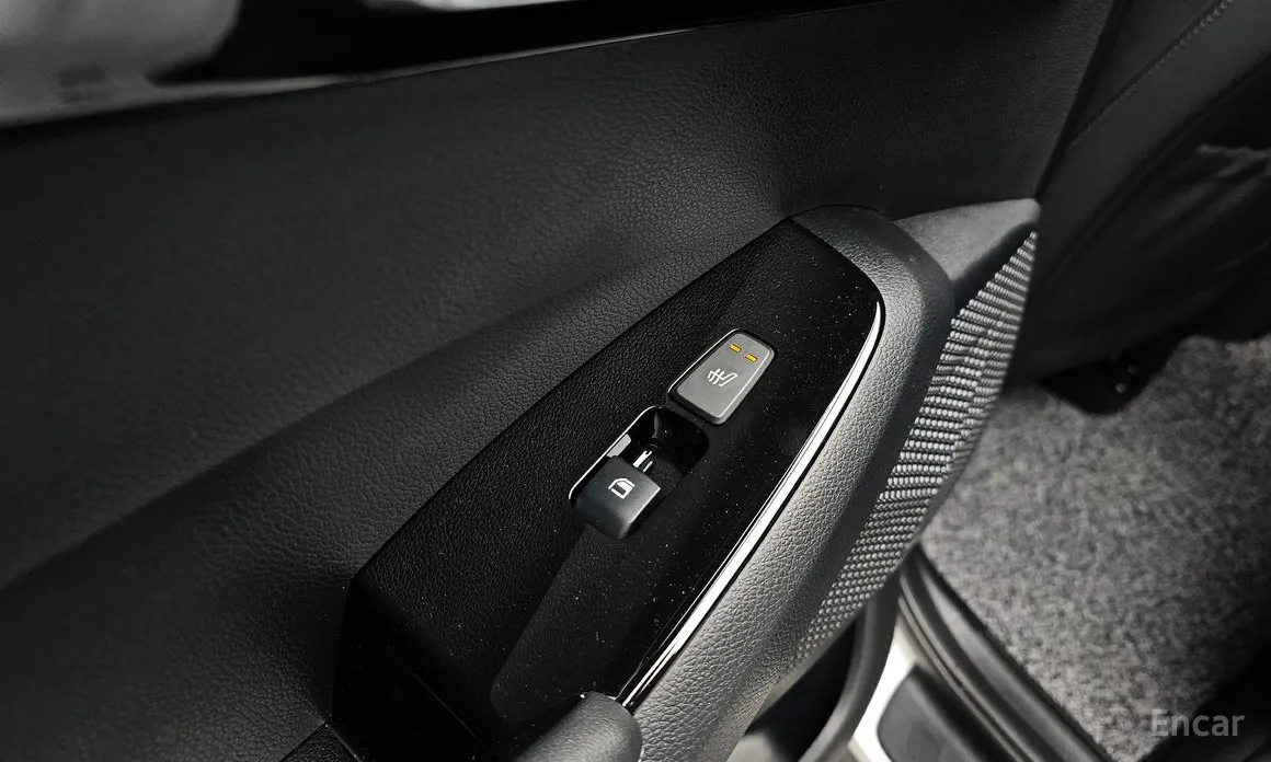 Фото 19 - Kia Seltos