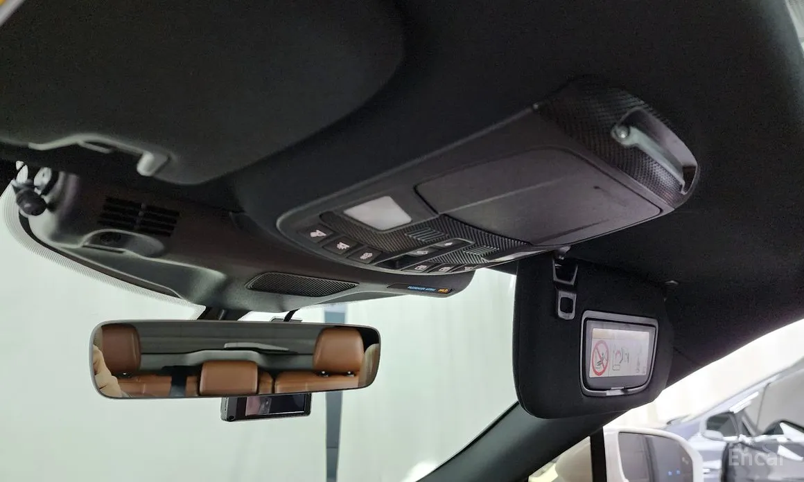 Фото 17 - Lincoln Nautilus