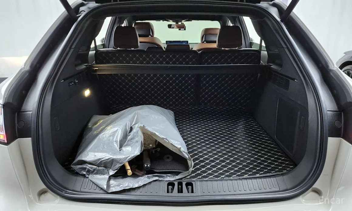 Фото 20 - Lincoln Nautilus