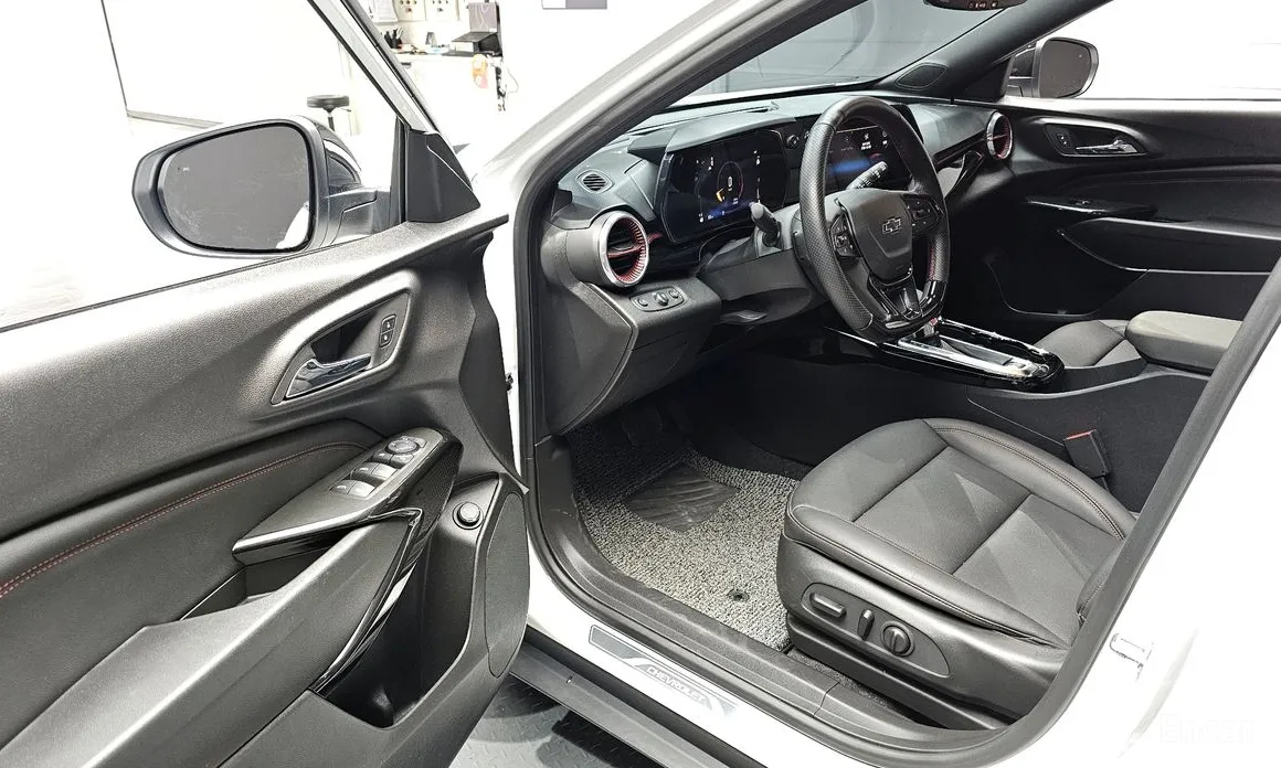 Фото 10 - Chevrolet Trax