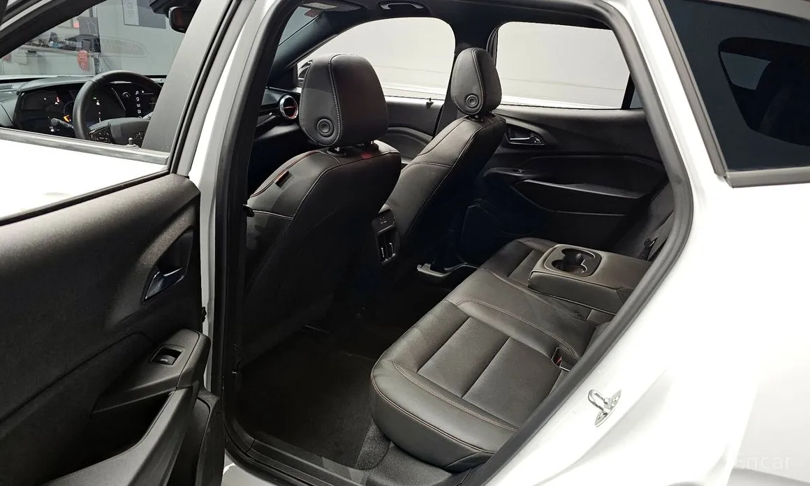 Фото 11 - Chevrolet Trax