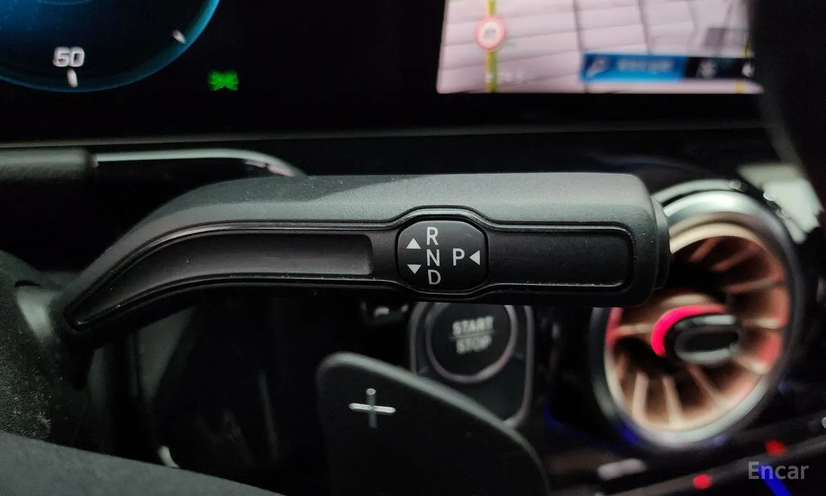 Фото 9 - Mercedes-Benz EQA