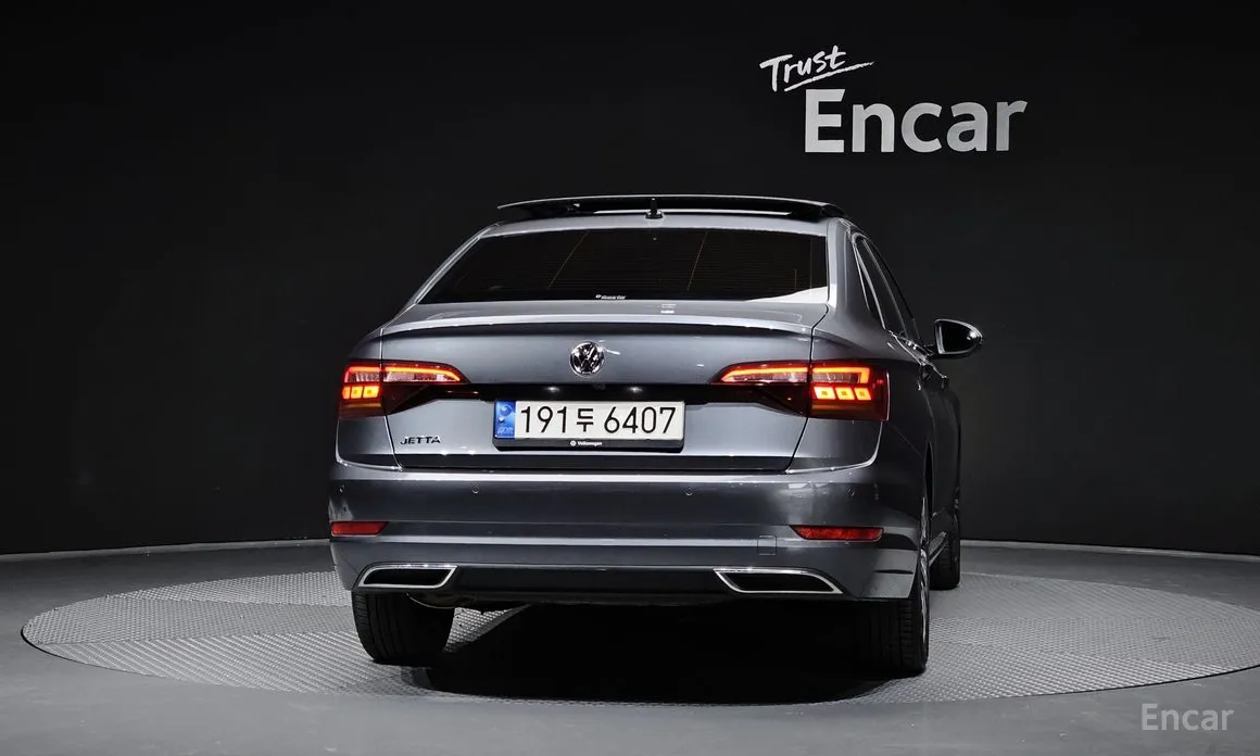 Фото 4 - Volkswagen Jetta