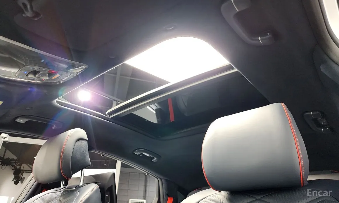 Фото 19 - Genesis GV80