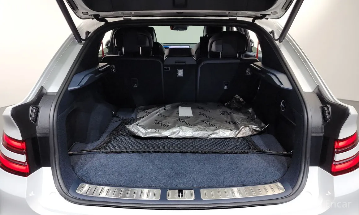 Фото 20 - Genesis GV80