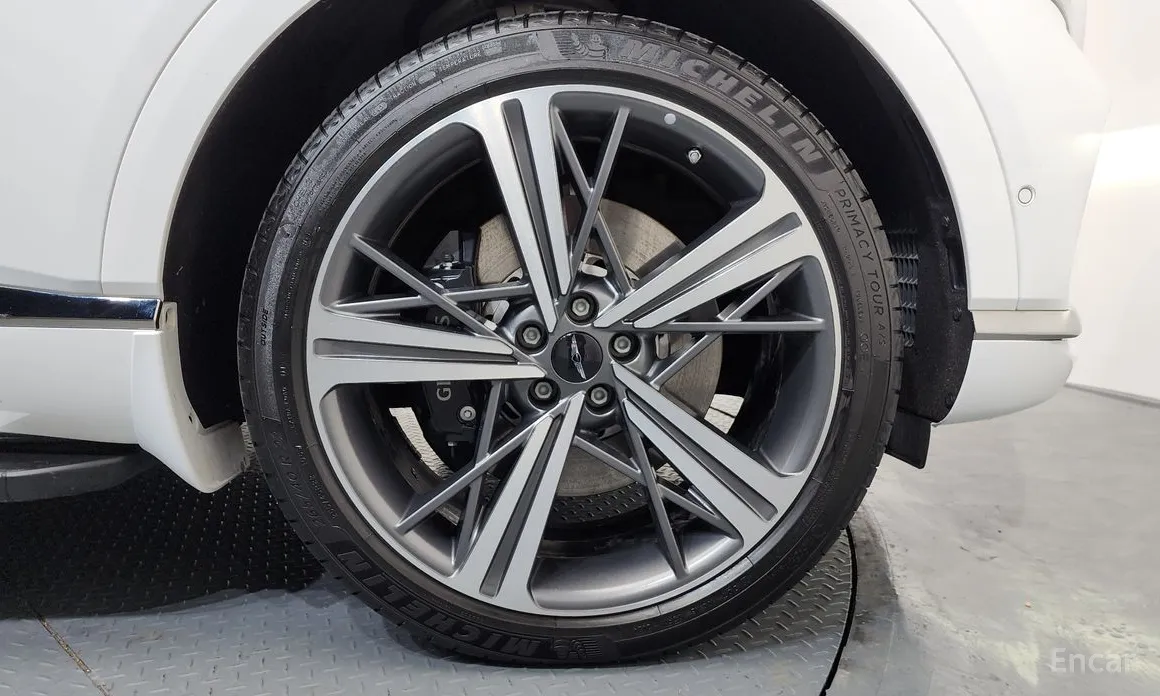 Фото 5 - Genesis GV80