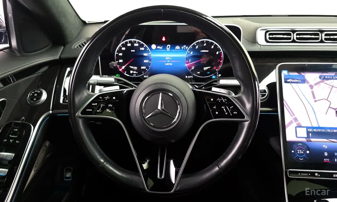 Фото 13 - Mercedes-Benz S-Class