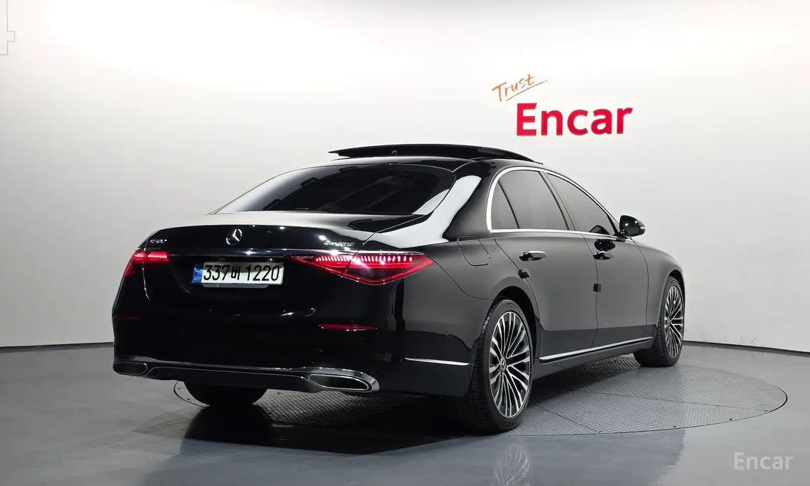 Фото 2 - Mercedes-Benz S-Class