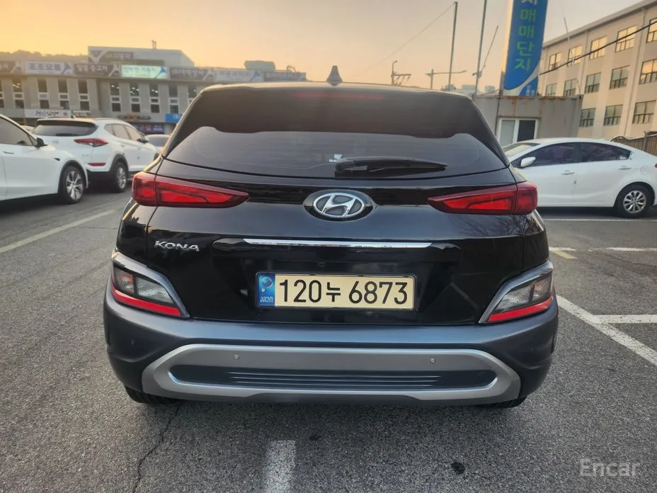 Фото 4 - Hyundai Kona