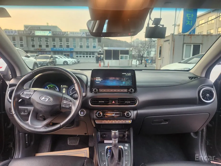 Фото 7 - Hyundai Kona