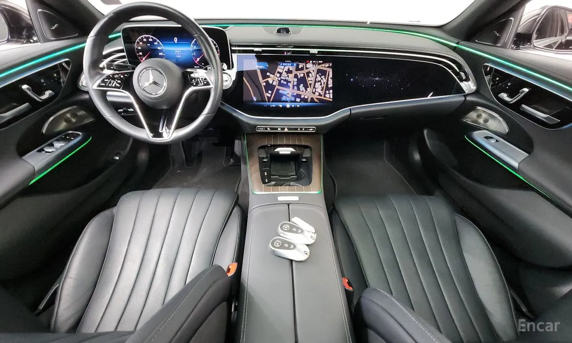 Фото 7 - Mercedes-Benz E-Class