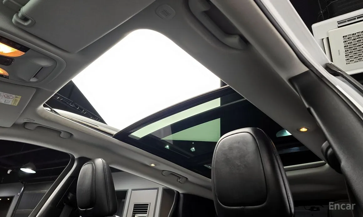 Фото 17 - Jeep Cherokee