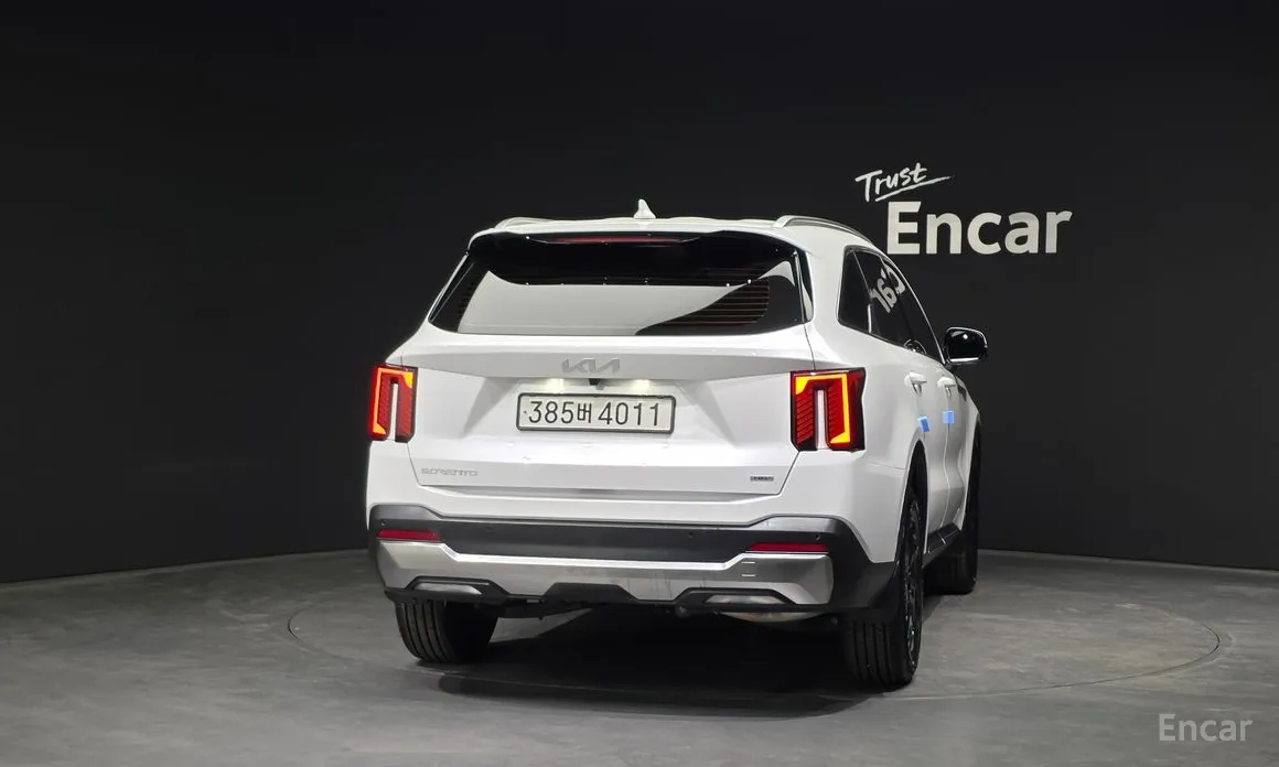 Фото 4 - Kia Sorento