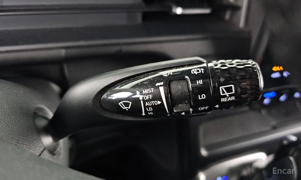 Фото 18 - Hyundai Staria