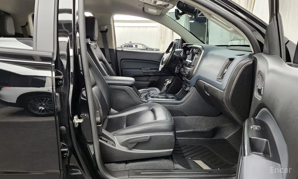 Фото 11 - Chevrolet Colorado