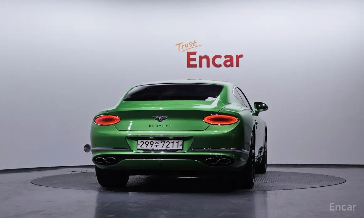 Фото 4 - Bentley Continental GT