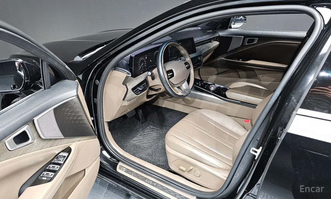 Фото 10 - Kia K8