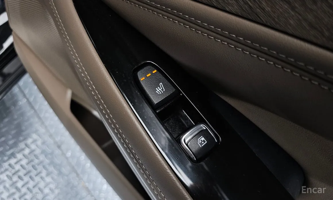 Фото 19 - Kia K8