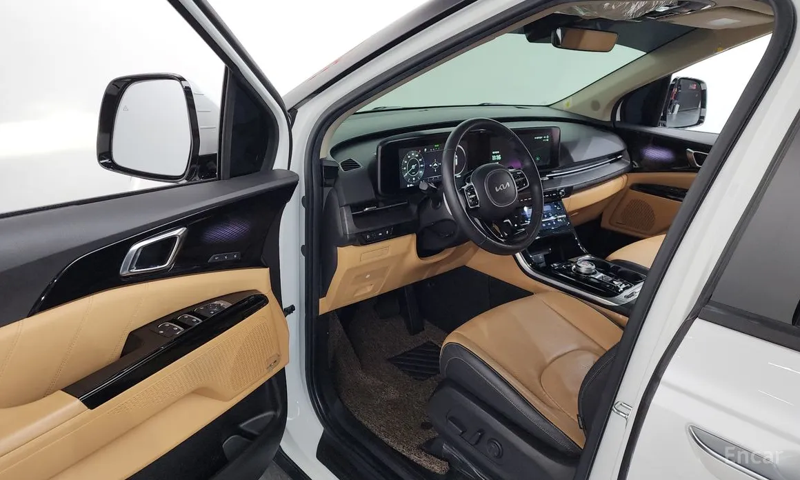 Фото 10 - Kia Carnival