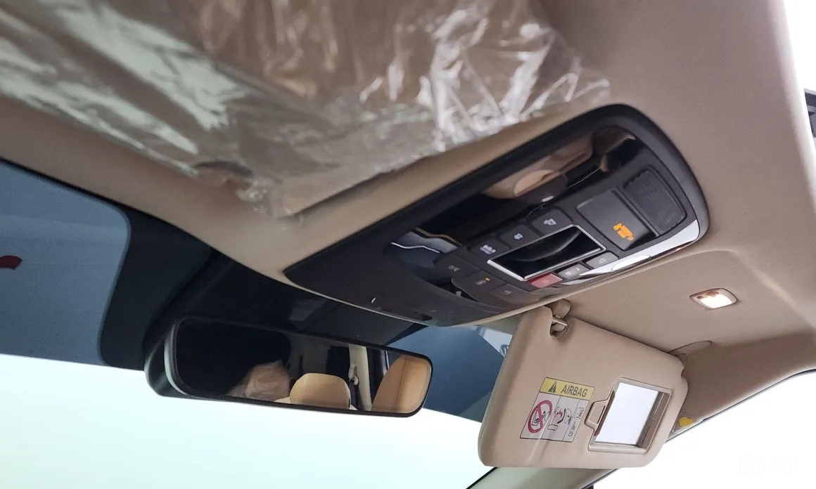 Фото 17 - Kia Carnival